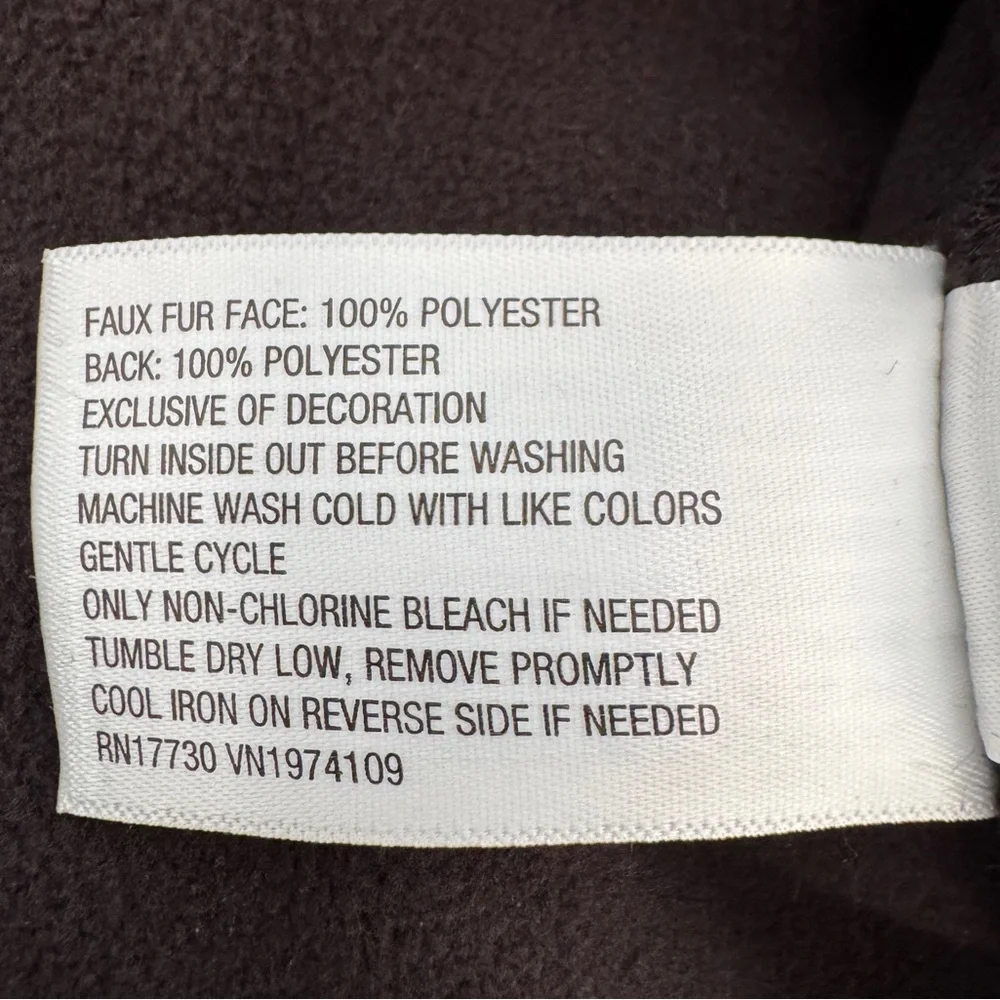 Universal Thread Women's Black Faux Fur Jacket, Size XXL - NWT - Picture 11 of 13